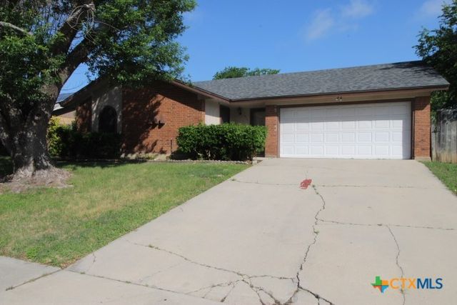 1011 N 4th Street, Copperas Cove, TX 76522