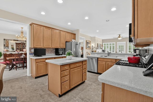 46 MATLACK DR, Voorhees, NJ 08043