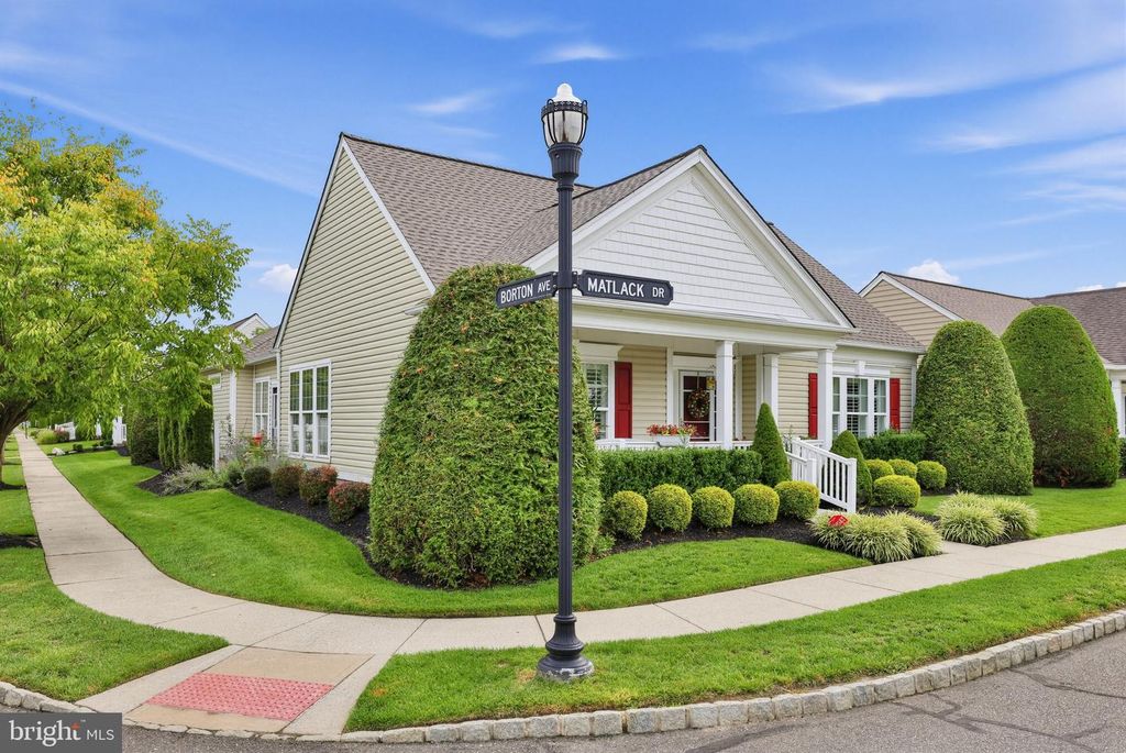 46 MATLACK DR, Voorhees, NJ 08043