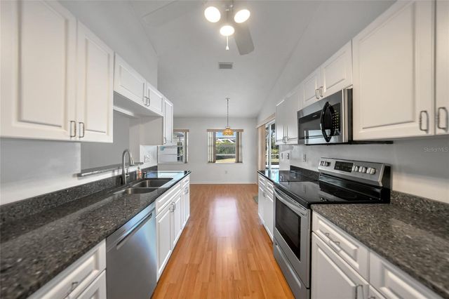 1325 COVEY COURT, Venice, FL 34293