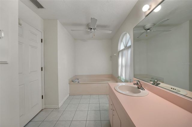 1325 COVEY COURT, Venice, FL 34293