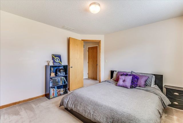 1956 E Glen Hills, Derby, KS 67037