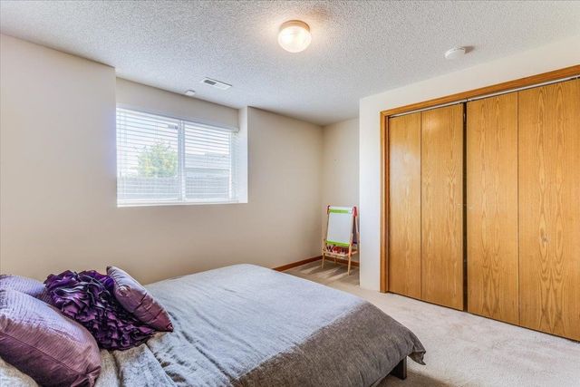 1956 E Glen Hills, Derby, KS 67037