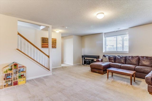 1956 E Glen Hills, Derby, KS 67037