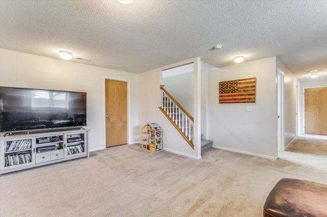 1956 E Glen Hills, Derby, KS 67037