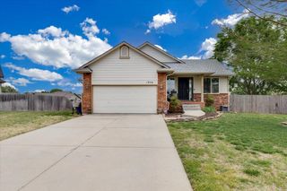 1956 E Glen Hills, Derby, KS 67037