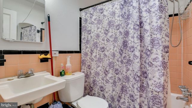 7059 CASTOR AVE, Philadelphia, PA 19149