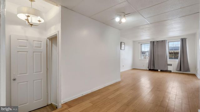 7059 CASTOR AVE, Philadelphia, PA 19149