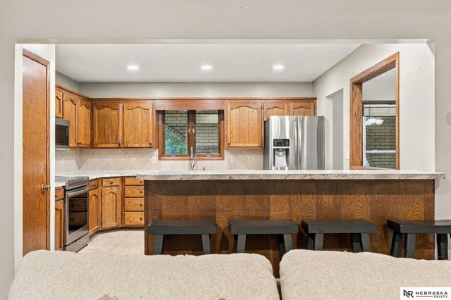2450 N Ridge Road, Fremont, NE 68025