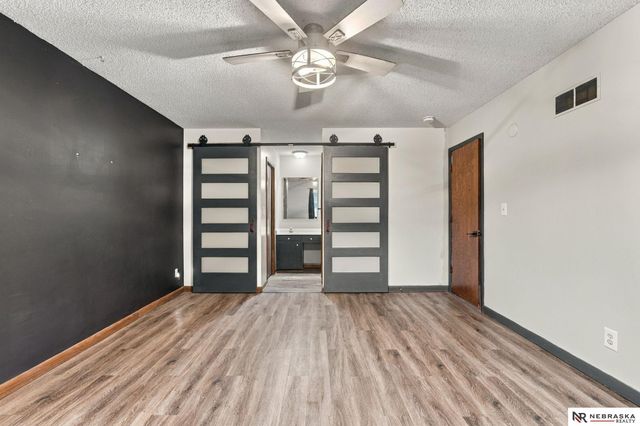 2450 N Ridge Road, Fremont, NE 68025