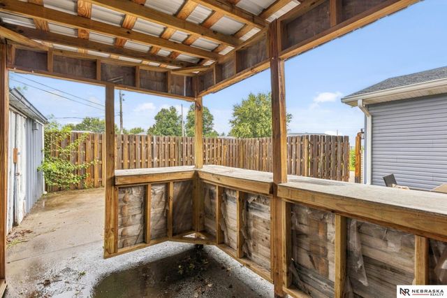 2450 N Ridge Road, Fremont, NE 68025