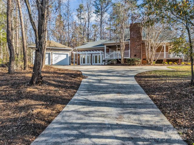 303 Fairforest Drive, Rutherfordton, NC 28139