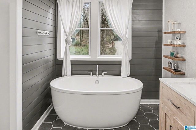 1116 LAKE PARK DRIVE, Mccalla, AL 35111