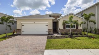 575 Spring Hill Lake LOOP, Cape Coral, FL 33993