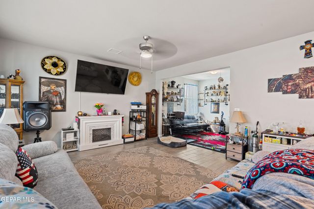 6044 HIDDEN PASSAGE Avenue, El Paso, TX 79924