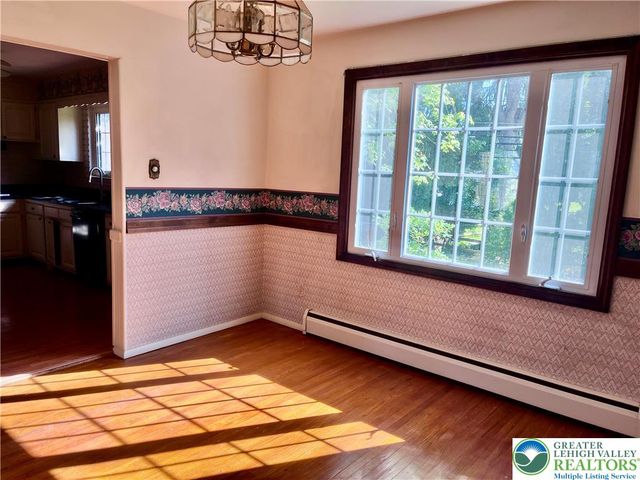 1307 Butternut Lane, Lower Macungie Twp, PA 18062