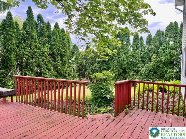 1307 Butternut Lane, Lower Macungie Twp, PA 18062