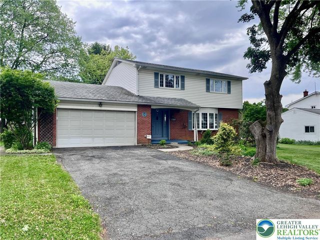 1307 Butternut Lane, Lower Macungie Twp, PA 18062