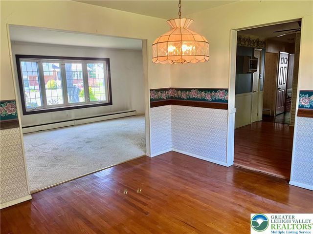 1307 Butternut Lane, Lower Macungie Twp, PA 18062