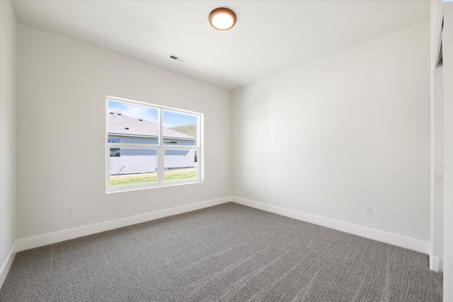 1056 Makah Ct, Richland, WA 99352