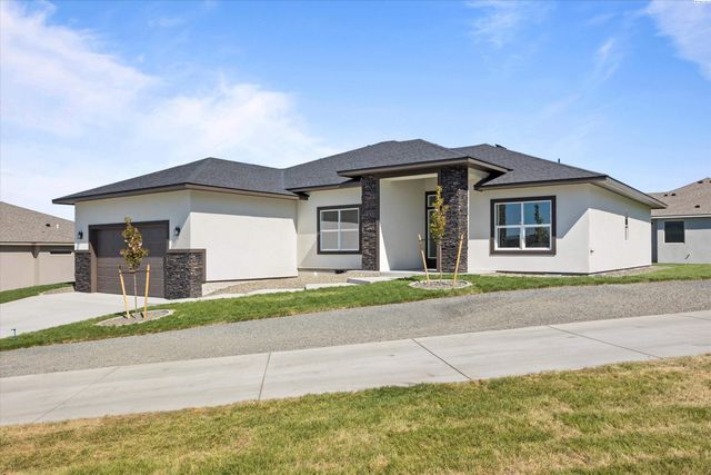 1056 Makah Ct, Richland, WA 99352