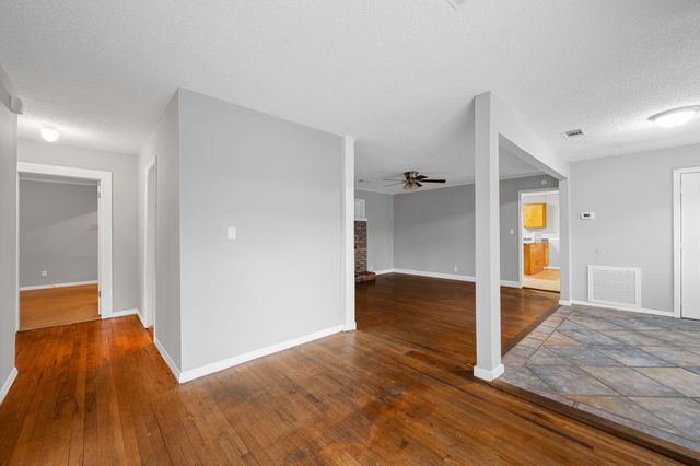 2081 Mae Dell Road, Chattanooga, TN 37421