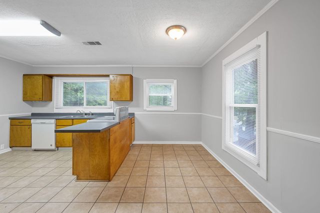 2081 Mae Dell Road, Chattanooga, TN 37421