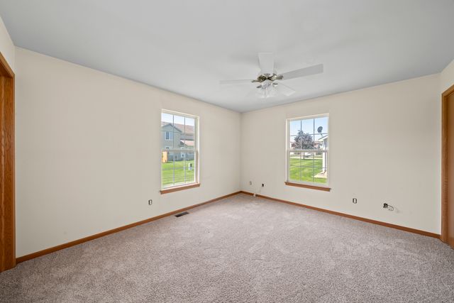 345B Warren Street, Somonauk, IL 60552