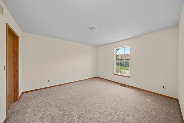345B Warren Street, Somonauk, IL 60552