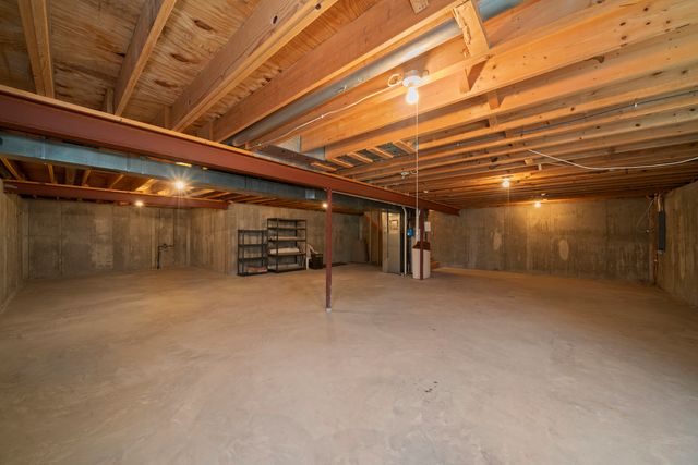 345B Warren Street, Somonauk, IL 60552