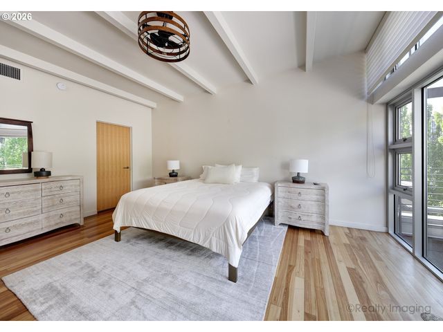 323 Nw 13TH Ave 411, Portland, OR 97209