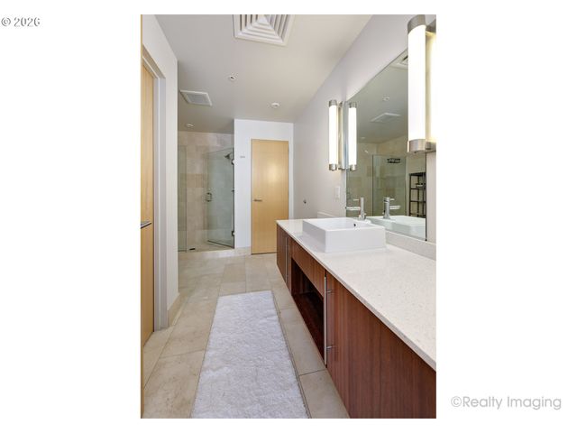 323 Nw 13TH Ave 411, Portland, OR 97209