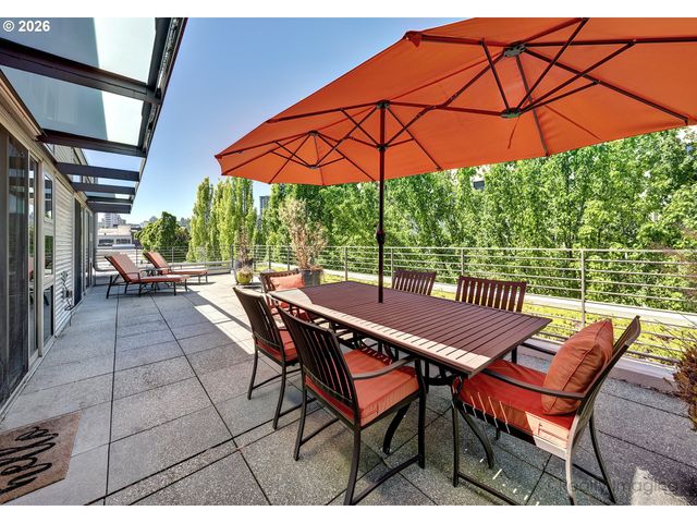 323 Nw 13TH Ave 411, Portland, OR 97209
