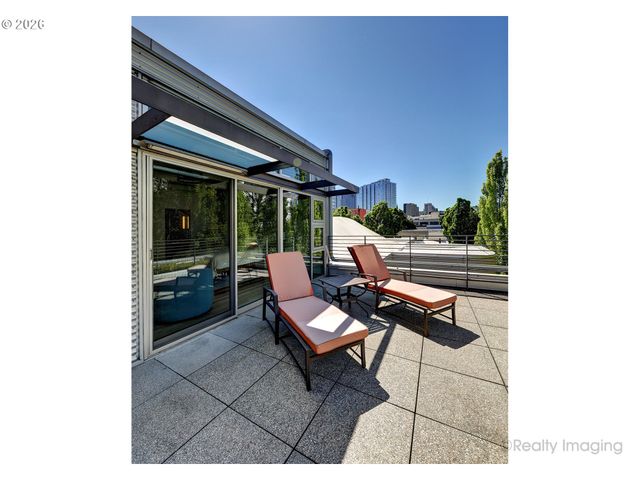 323 Nw 13TH Ave 411, Portland, OR 97209