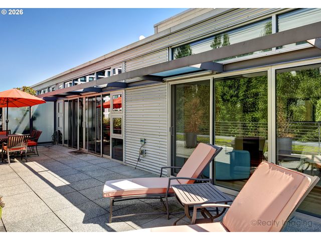323 Nw 13TH Ave 411, Portland, OR 97209