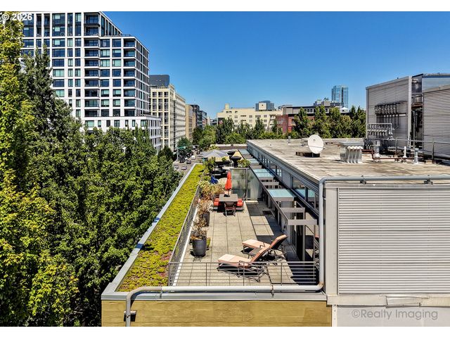 323 Nw 13TH Ave 411, Portland, OR 97209