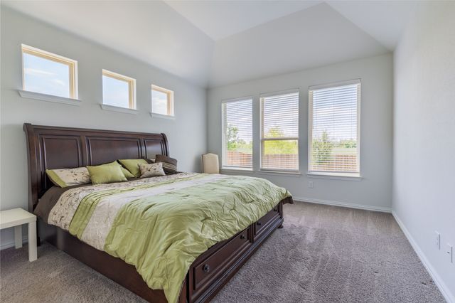 9608 Creekmere Drive, Denton, TX 76226