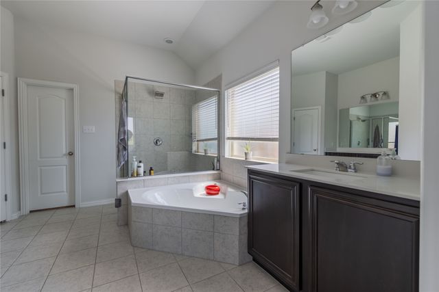 9608 Creekmere Drive, Denton, TX 76226
