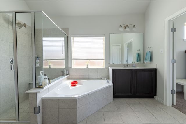 9608 Creekmere Drive, Denton, TX 76226