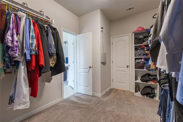 9608 Creekmere Drive, Denton, TX 76226