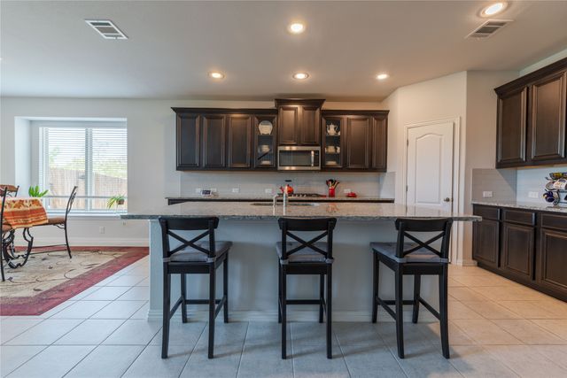 9608 Creekmere Drive, Denton, TX 76226