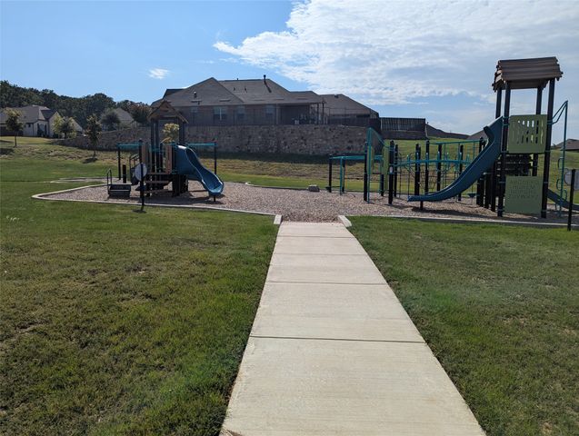 9608 Creekmere Drive, Denton, TX 76226