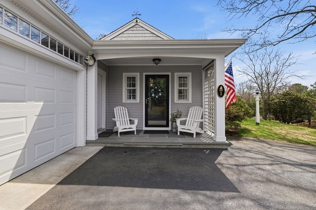 1 Susan Carsley Way, Sandwich, MA 02563