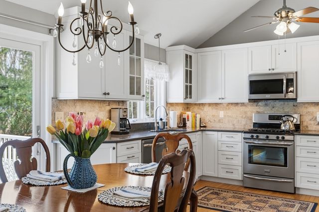 1 Susan Carsley Way, Sandwich, MA 02563