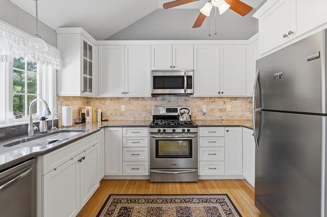 1 Susan Carsley Way, Sandwich, MA 02563