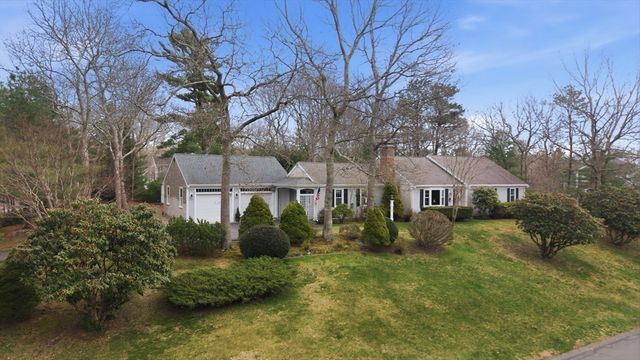 1 Susan Carsley Way, Sandwich, MA 02563