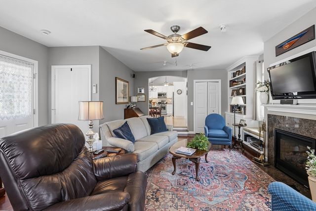 1 Susan Carsley Way, Sandwich, MA 02563