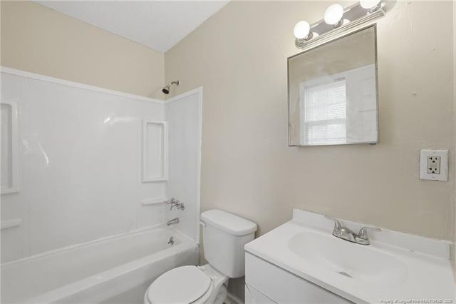 5805 Cold Harbor Court, Fayetteville, NC 28304