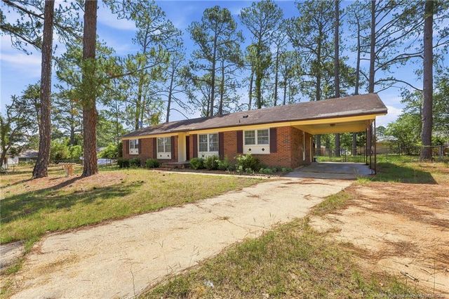 5805 Cold Harbor Court, Fayetteville, NC 28304
