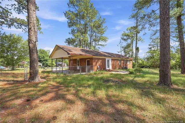 5805 Cold Harbor Court, Fayetteville, NC 28304